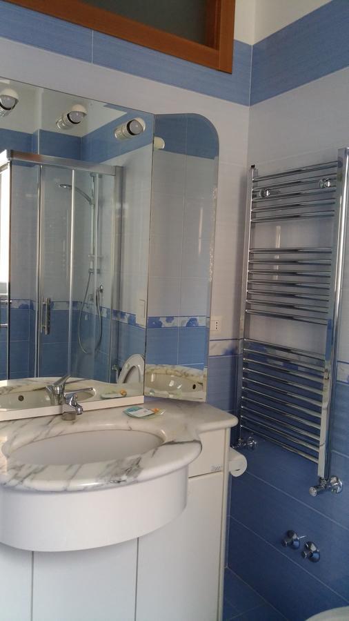 B&B Belli Di Nonna Salerno Buitenkant foto