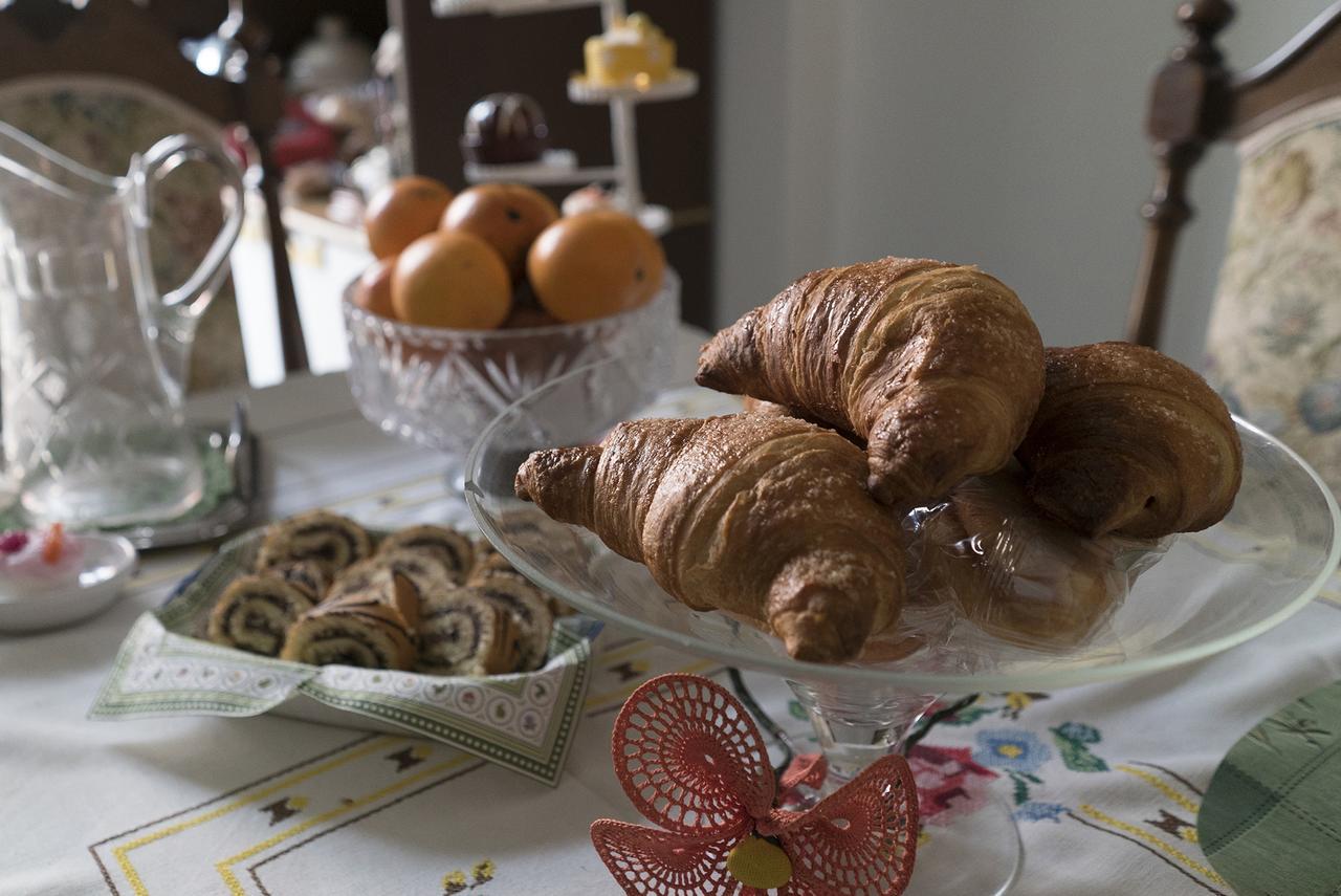 B&B Belli Di Nonna Salerno Buitenkant foto